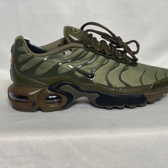 PRE OWNED!!! SIZE 7 NIKE AIRMAX PLUS "OLIVE CARGO" (GS) ORIGINAL RELEASE!!!!!! - Picture 10 of 16